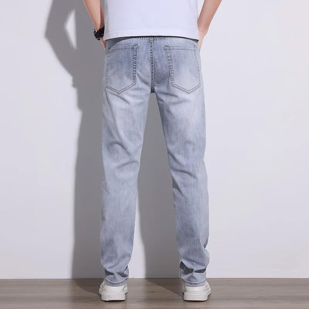 Essential Jeans