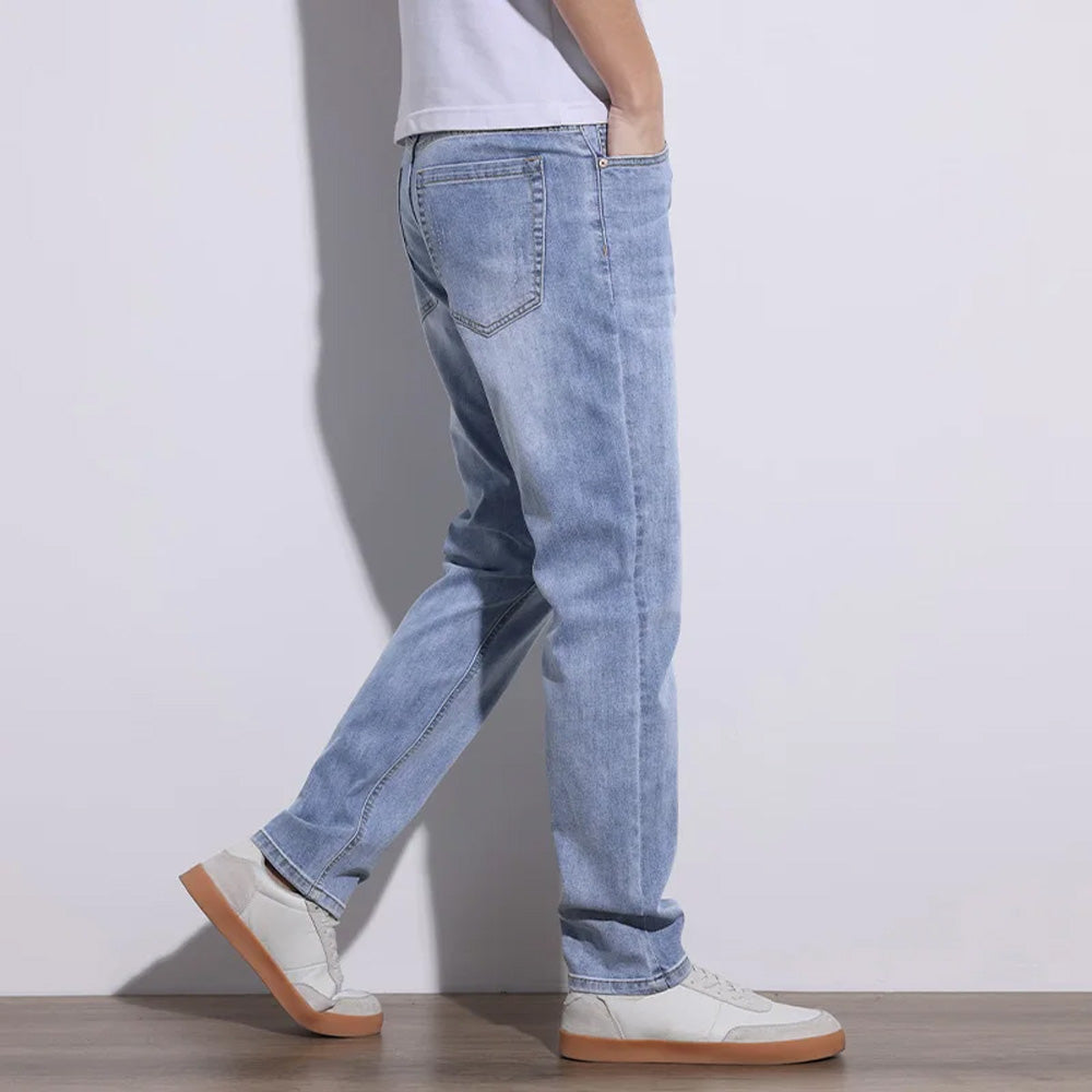 Essential Jeans